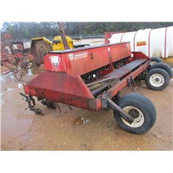 UNITED FARM TOOLS 5000 GRAIN DRILL