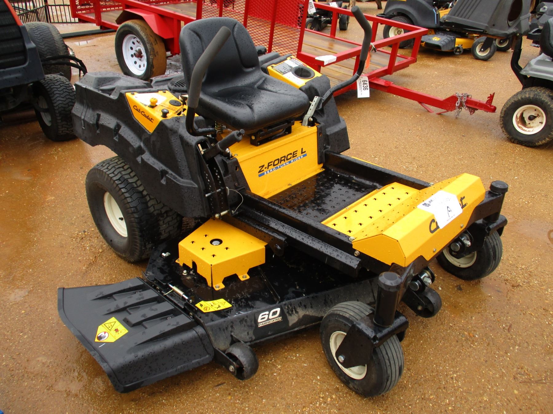 CUB CADET Z FORCE ZERO TURN LAWNMOWER, VIN/SN1A084H20044 60", METER