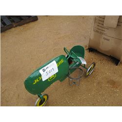 JOHN DEERE TRACTOR FLOWER POT HOLDER