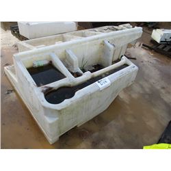 PLASTIC MIXING TANK
