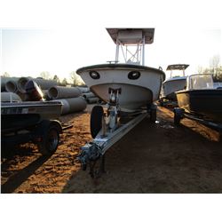 VIN/SN:BWCSJ376B797 22' FIBERGLASS BOAT, MERCURY OPTIMAX OUTBOARD ENGINE, CENTRAL CONSOLE, ALUM T/A 