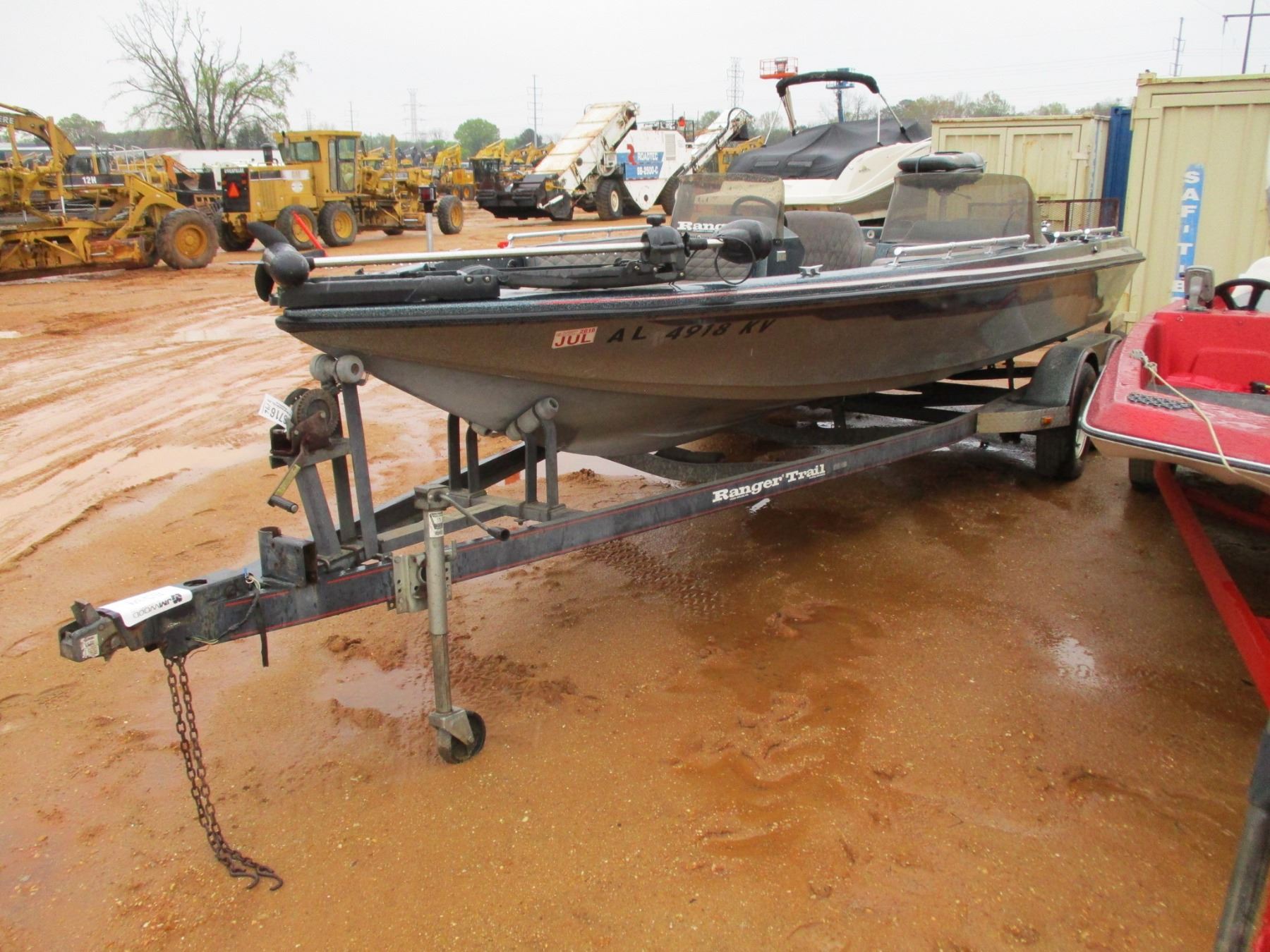 RANGER 395VS FIBERGLASS BASS BOAT, VIN/SN:RNG2A332C292 MOTOR GUIDE ...