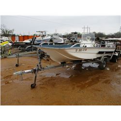SKI BARGE FIBERGLASS BOAT, 15' EVINRUDE 48HP OUTBOARD MOTOR, CENTER CONSOLE, S/A TRAILER