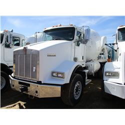 2009 KENWORTH T800 CONCRETE MIXER, VIN/SN:1NKDL50X09J240634 - T/A, CUMMINS ISB365 DIESEL ENGINE, 8LL