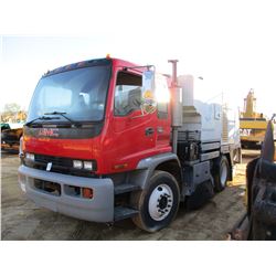 2004 GMC 7500 SWEEPER TRUCK, VIN/SN:1GDFM7F1384F100113 - S/A, ISUZU 275 DIESEL ENGINE, ALLISON A/T, 