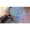 Image 4 : Shop Vac with Attachments, Rubbermaid Utility Bin Mobile Base (w/Wheels), Round Plastic Utlity Bin