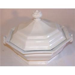 Covered ironstone tureen
