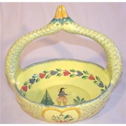 Quimper gooseneck center bowl