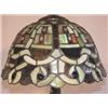 Image 2 : Contemporary Tiffany style table lamp