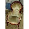 Image 1 : Ornate Victorian walnut gentleman's chair