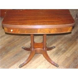 Duncan Phyfe mahogany flip-top game table