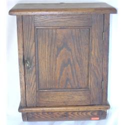 Small oak hanging one door cupboard