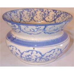 Blue spongeware spittoon