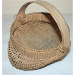 Early miniature buttocks basket