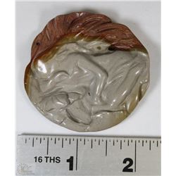 153) CARVED WOMAN NATURAL RIBBON JASBER