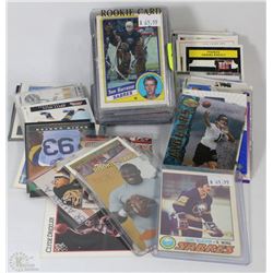 TWO BUNDLES OF VINTAGE HOCKEY CARDS