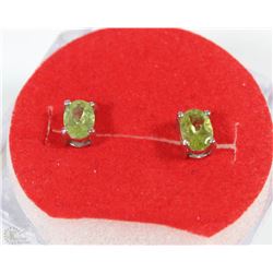 #27-NATURAL GREEN PERIDOT .925 STERLING SILVER