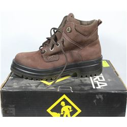 TERRA WOMENS SAE APPROVED HIKERS SIZE 10
