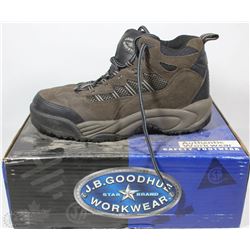 MEN'S SAE APPROVED HIKERS SIZE 8