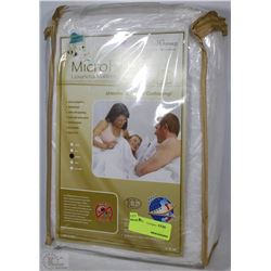 MICRO PLUSH QUEEN MATTRESS PROTECTOR