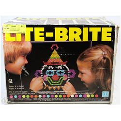 THE ORIGINAL 1968 HASHRO LITE-BRITE WITH ORIGINAL