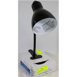 NEW MAINSTAYS METAL CLIP FLEXIBLE LAMP WITH