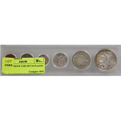 BE) 1961 COIN SET IN PLASTIC CASE