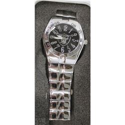 RAIDERS WATCH IN CASE
