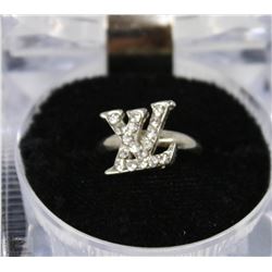 ADJUSTABLE LOUIS VUITTON RING - REPLICA
