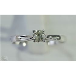 #8-14KT WHITE GOLD DIAMOND SOLITAIRE RING