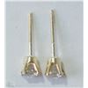 Image 2 : #20-14KT YELLOW GOLD DIAMOND STUD EARRINGS