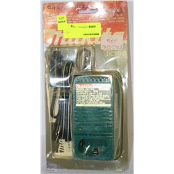 MAKITA 12V CAR CHARGER MODEL: DC7112