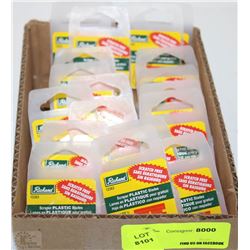 BOX WITH 19 PKS OF RICHARD SCRAPER PLASTIC BLADES