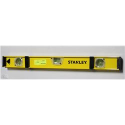 LOT OF 2 STANLEY 24" LEVELS