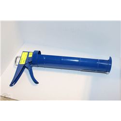CAULKING GUN