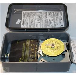 T104R 24 DIAL TIME ELECTRONIC SWITCH