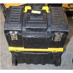 DEWALT ROLLING TOOL BOX