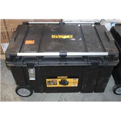DEWALT TOUGH CHEST MOBILE STORAGE