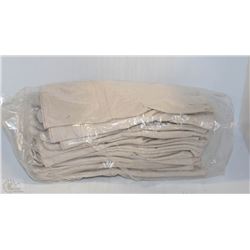 BAG OF LARGE POLYESTER GLOVES