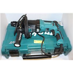 MAKITA HR2611FT CONCRETE HAMMER DRILL