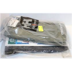 HELLY HANSEN OLIVE COLORED RAIN PANTS SZ MEDIUM W/