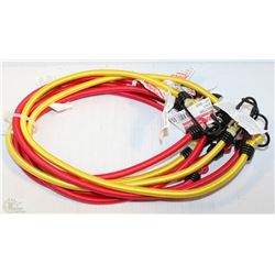 BUNDLE OF BUNGEE CORDS