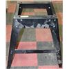 Image 1 : 16" X 20" X 30 1/2" METAL SAW STAND