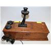 Image 1 : VINTAGE OAK WALL PHONE COMPLETE(HAS A CRACK)