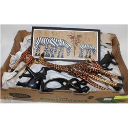 FLAT W/HAND CRAFTED IN-LAYED WOOD