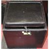 Image 1 : DARK BROWN STORAGE OTTOMAN WITH SERVING TRAY