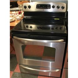 GE 5 BURNER GLASS TOP STOVE WITH AUTOMATIC OVEN