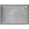Image 1 : BROOKSTONE BIOSENSE MEMORY FOAM PILLOW