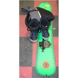 K2 SNOWBOARD WITH BAG, BINDINGS AND SIZE 10 K2