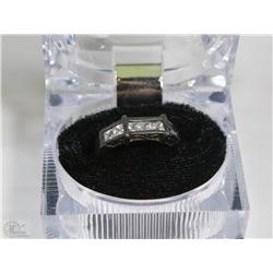 925 SILVER LADIES GEMSTONE RING - SIZE 6